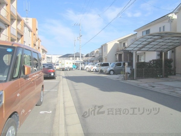 その他(前面道路)