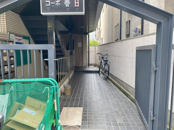 エントランス(庭)