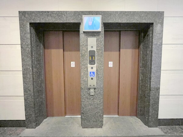 エントランス(エントランス)