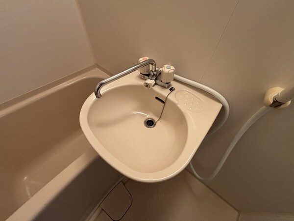 洗面(洗面)
