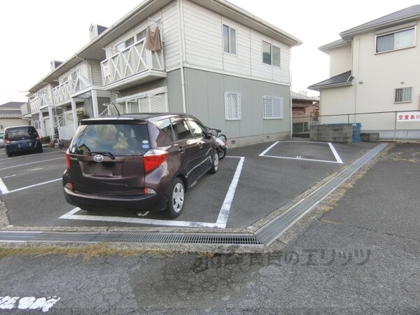 駐車場(駐車場)