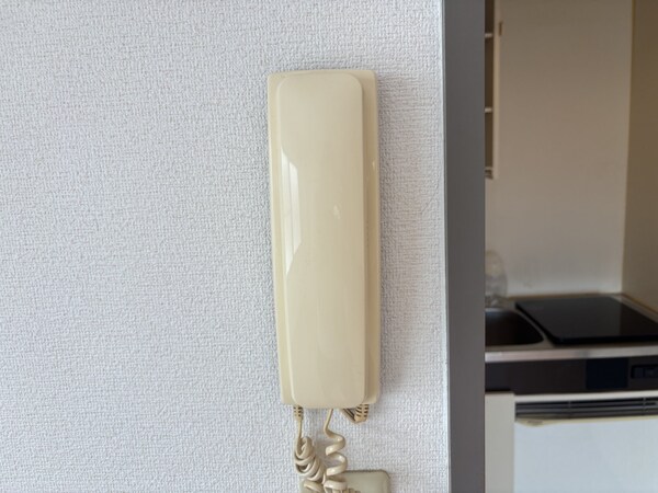 設備(インターホン受け)