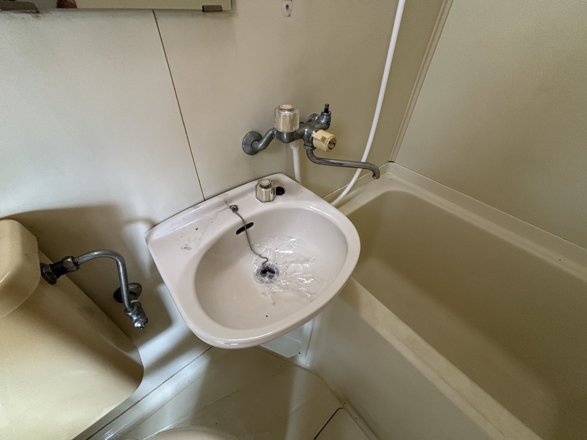 物件内観写真11　(洗面)