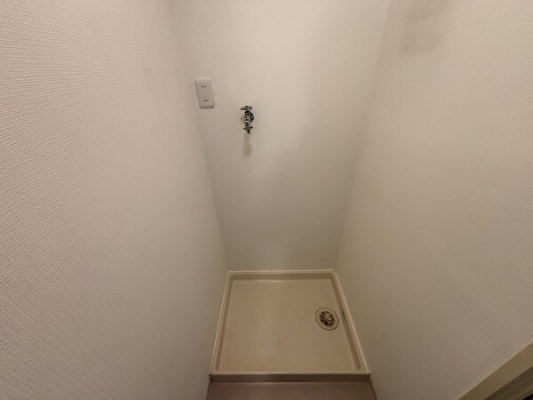 設備(洗濯機置き場)