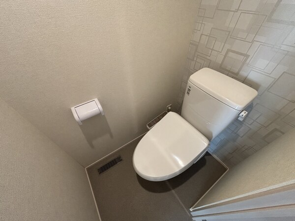 トイレ(トイレ)