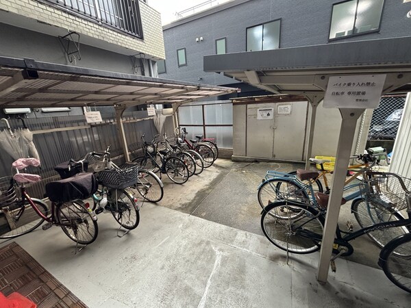 共有部分(駐輪場)