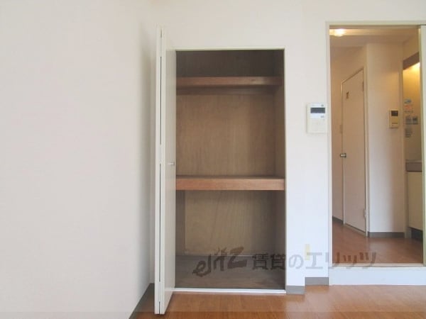 収納(収納)