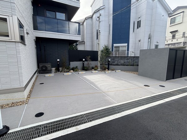 駐車場(駐車場)