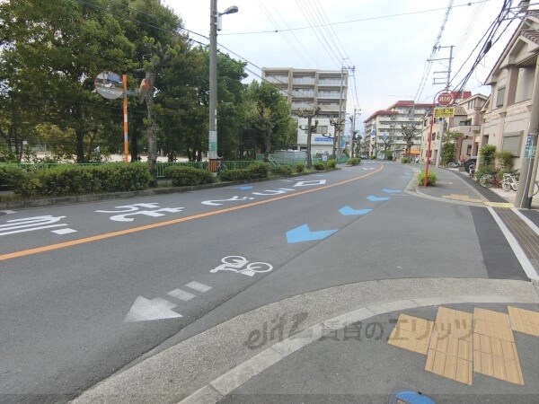 その他(前面道路)