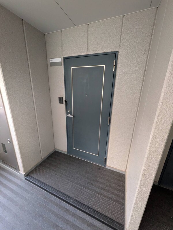 玄関(収納)