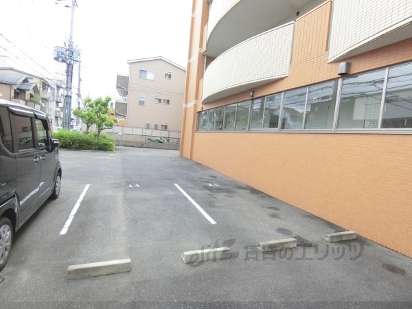 駐車場(駐車場)