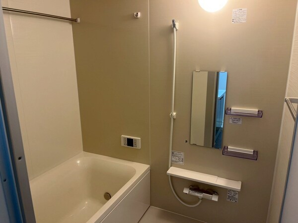 バス／シャワールーム等(洗面)