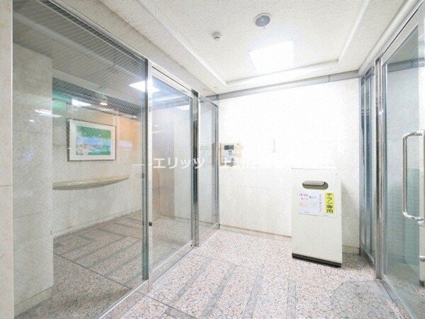 エントランス(エントランス)