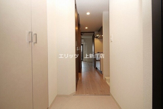 物件内観写真32　(玄関)