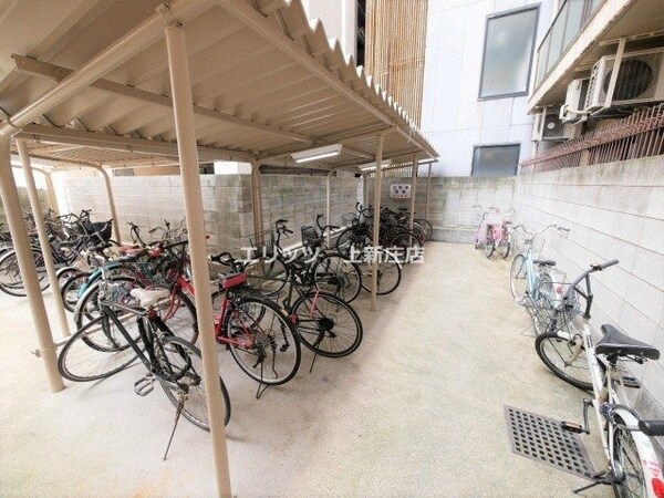 駐車場(駐輪場)