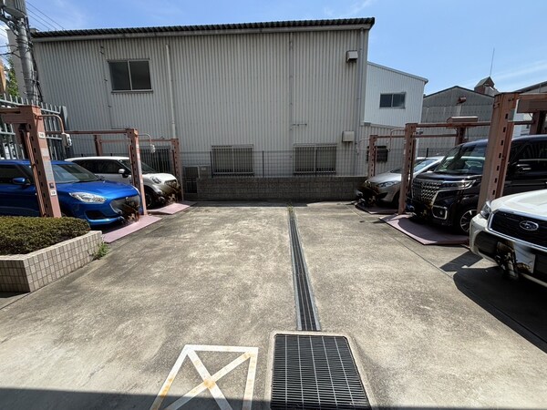 駐車場(駐車場)