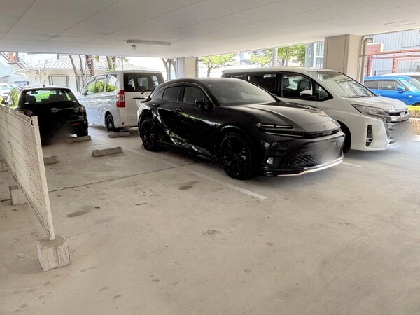 駐車場(駐車場)