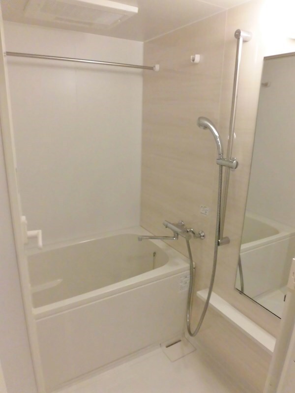 バス／シャワールーム等(バス／シャワールーム等)