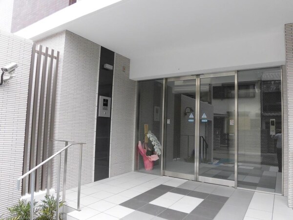 エントランス(エントランス)