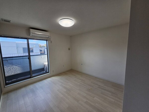 寝室(リビング/居室)