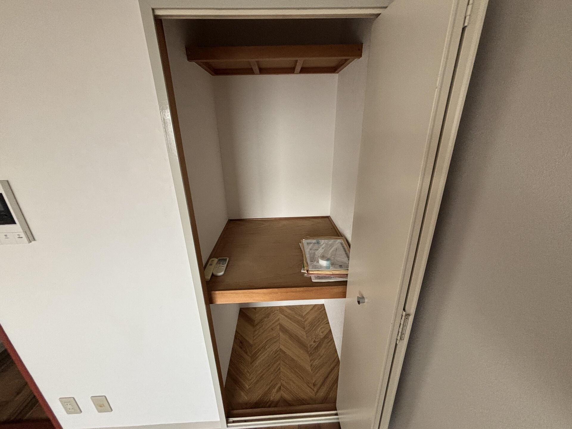 物件内観写真5　(収納)