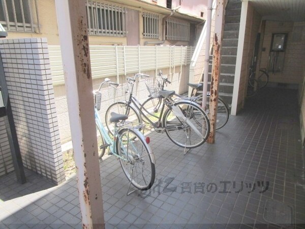 その他(駐輪場)