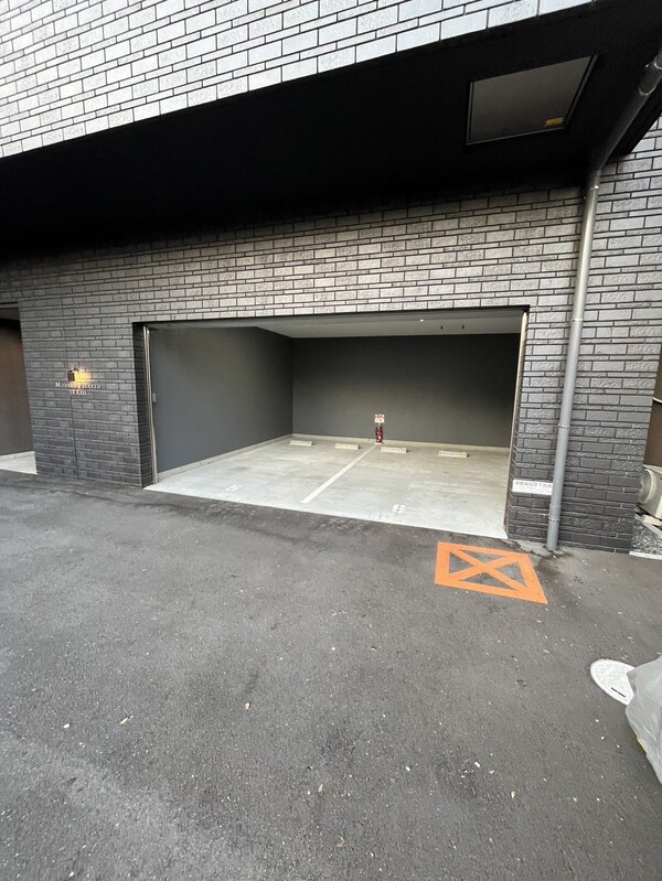 駐車場(駐車場)