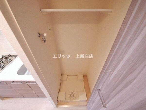 設備(洗濯機置き場)