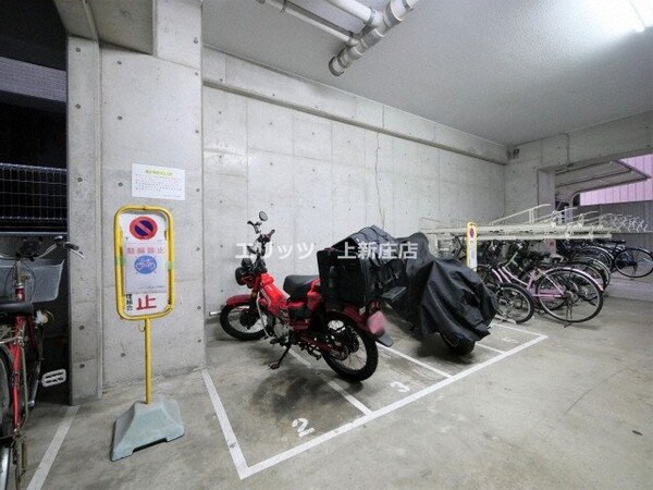 駐車場(駐輪場)