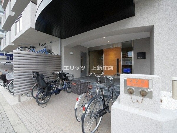 エントランス(エントランス)