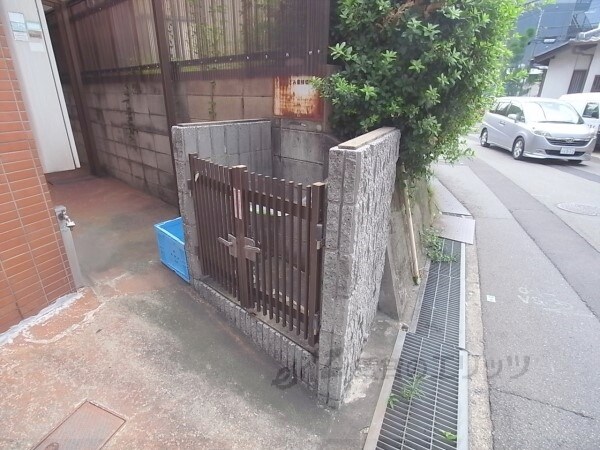 設備(ゴミ置き場)