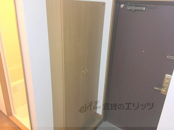 設備(下駄箱)
