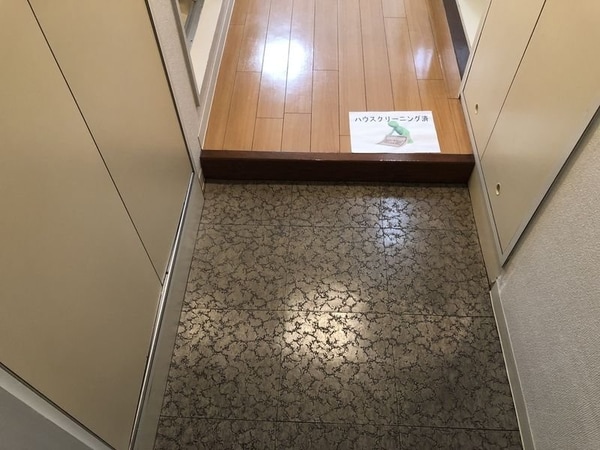 玄関(玄関)