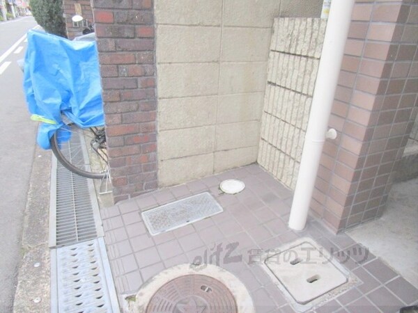 共有部分(ゴミ置き場)