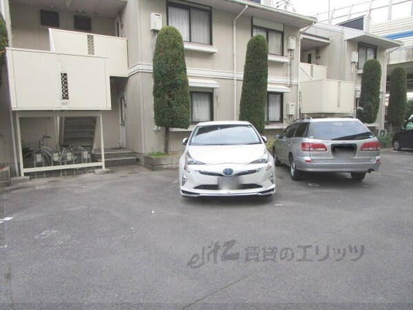 駐車場(駐車場)