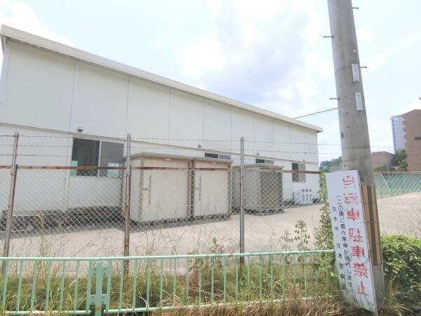 その他(前面道路)