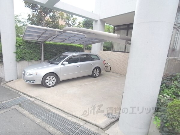 駐車場(駐車場)