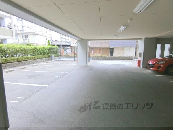 駐車場(駐車場)