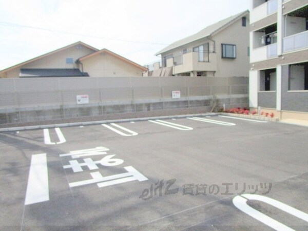 駐車場(駐車場)