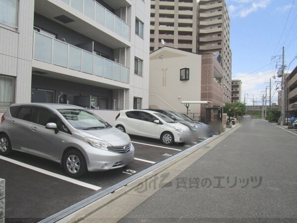 駐車場(駐車場)