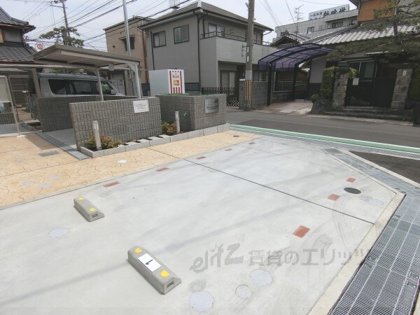 駐車場(駐車場)