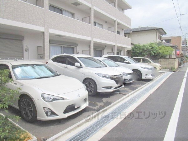 駐車場(駐車場)