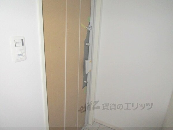 玄関(玄関)