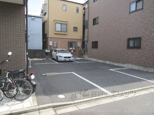 駐車場(駐車場)