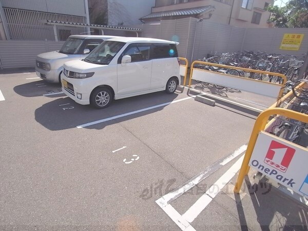 駐車場(駐車場)