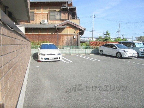 駐車場(駐車場)