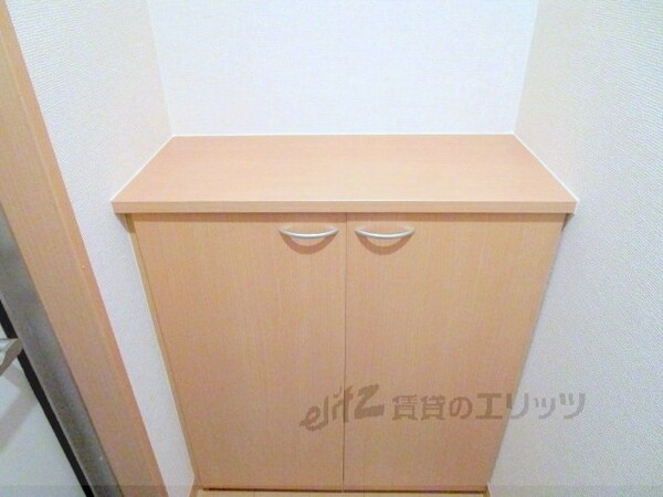 設備(下駄箱)