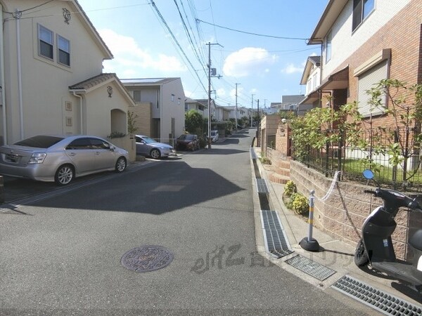 その他(前面道路)