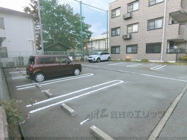 駐車場(駐車場)