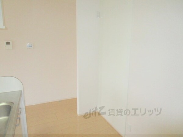 設備(冷蔵庫置場)